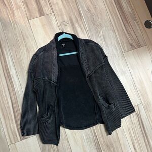 Women’s oversized distressed jacket